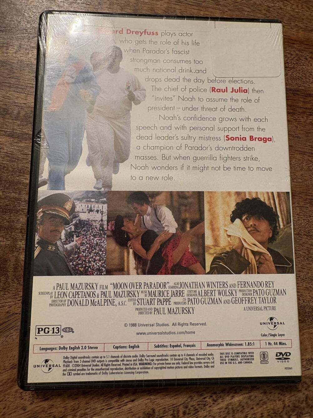 Moon Over Parador DVD Widescreen Richard Dreyfuss PG-13 Universal New Sealed - Picture 3 of 4